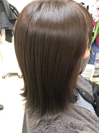ショート カラー ヘアサロン モカ所属・石塚 浩のヘアスタイル