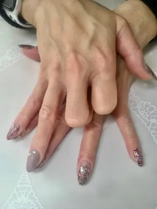 ネイル 新宿ネイルサロン ジェミディローサ所属・新宿ネイルサロン ジェミディローサのネイルデザイン