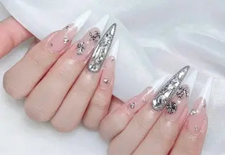 ネイル D-BEAUTY Nailsalonのネイルデザイン