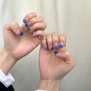 ネイル anyora nail salon所属・大人ワンホン キラキラ／Ayanoのネイルデザイン