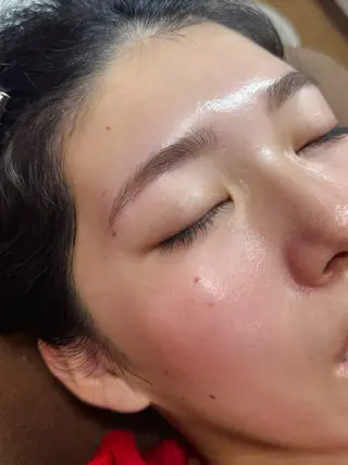 アイブロウ Salon GIGI Nail所属・salon GIGINailの眉毛・アイブロウイメージ