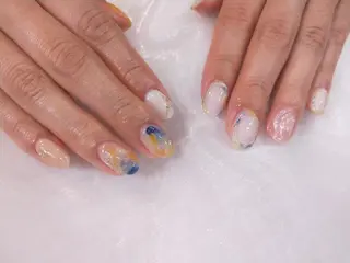 ネイル R'well所属・はばすみれ🎀ﾈｲﾙ 光ﾌｪｲｼｬﾙ ﾍｱのネイルデザイン