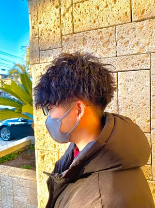 ショート パーマ メンズ 井内 亮次のヘアスタイル