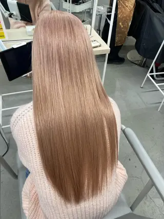 ロング カラー qulim所属・前橋 姫奈のヘアスタイル