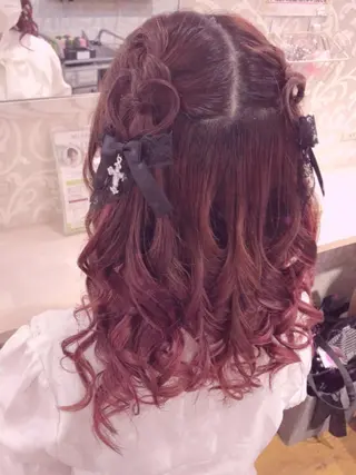 ヘアアレンジ FIRST天神駅直結 jr nagi④のネイルデザイン