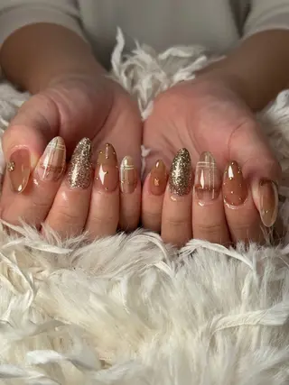 ミディアム Latte Nail 十三のネイルデザイン