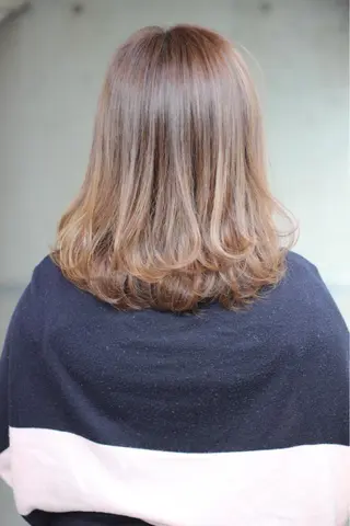 ミディアム カラー パーマ ヘアアレンジ 成松 勇治のヘアスタイル