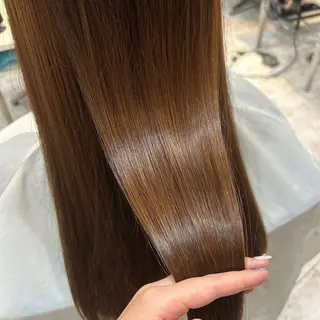 ロング カラー 🫧透け感⋆艶髪💎 山口アヤカのヘアスタイル