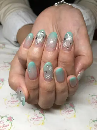ネイル Nail Salon S-Traum所属・Nail Salon S-Traumのネイルデザイン