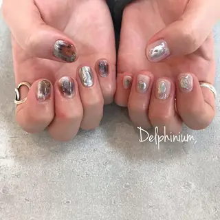 ネイル 岡本 友恵のネイルデザイン