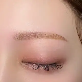 アイブロウ Nixie nanamiのマツエク・マツパデザイン