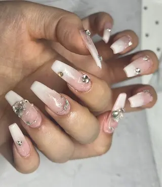 ネイル minoannail Yのネイルデザイン