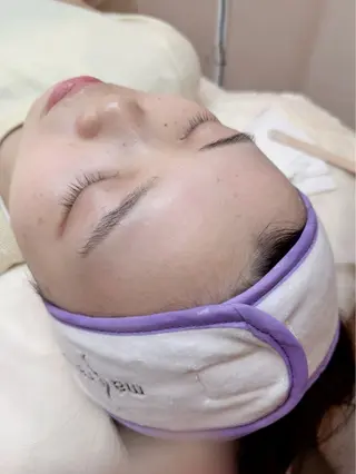 MIRROR eyelashes eyebrows所属・ユウナ ︎︎‪ MIRRORの眉毛・アイブロウイメージ