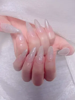 ネイル KARI ネイルサロンのネイルデザイン