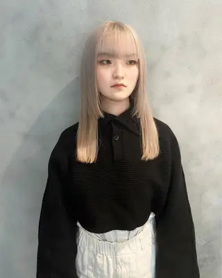 セミロング カラー 229所属・maki @pullnocのヘアスタイル