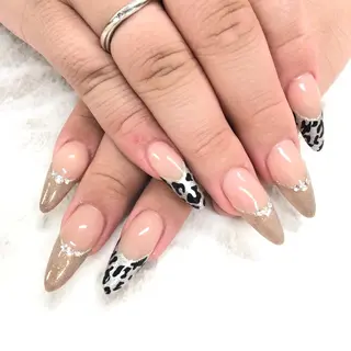 ネイル ユリシスネイル 担当近藤のネイルデザイン