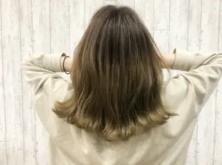 ミディアム カラー マンツーマン1日2名 様限定Lily高橋✂のヘアスタイル