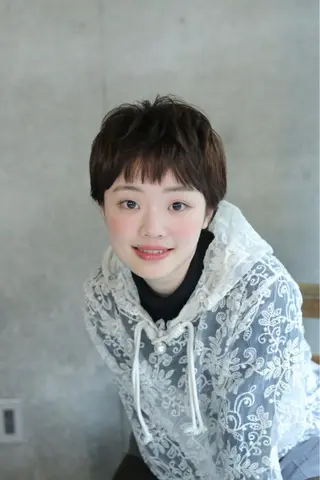 ショート SHOTA ハイライト/パーマのヘアスタイル