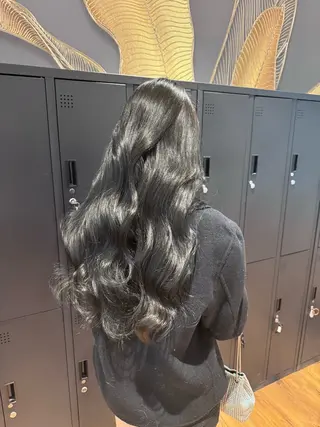 ロング 𝐋𝐞𝐞天王寺 𝐁𝐢𝐚𝐧のヘアスタイル