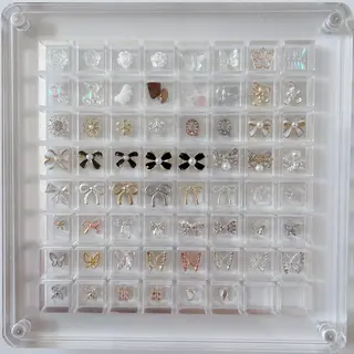 ネイル 児玉 茉緒のネイルデザイン