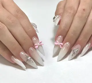 ネイル 🎀 KiKi_nailのネイルデザイン
