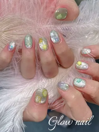 ネイル グロー ネイルのネイルデザイン