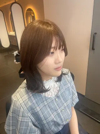 ミディアム カラー i.+OSAKA所属・【大阪】縮毛矯正×ハ イトーン✨のヘアスタイル