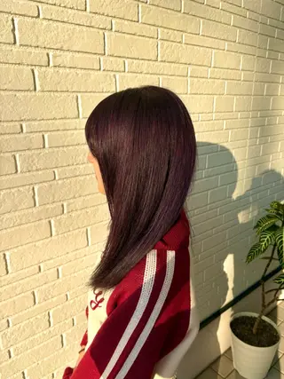 カラー Rita hair make所属・春日 涼太のヘアスタイル