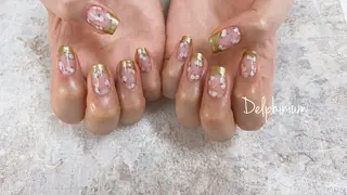 ネイル 岡本 友恵のネイルデザイン