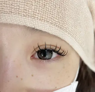 マツエク・マツパ MAQUIA三島店 関野の眉毛・アイブロウイメージ