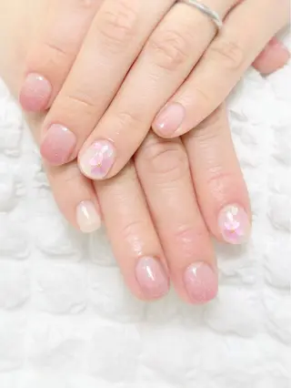 ネイル le rue MIKAのネイルデザイン