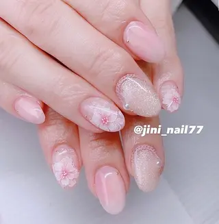 ネイル JINI NAIL所属・ジニ ネイルのネイルデザイン