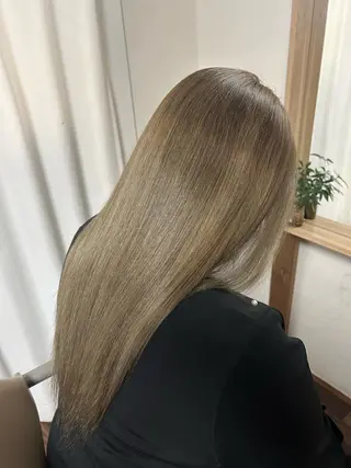 ロング カラー 🌈アイスアウト🌈 Mahoのヘアスタイル