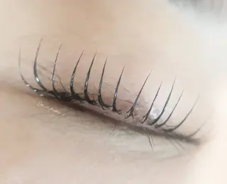 マツエク・マツパ まつ毛の悩み解消 Dacha吉岡の眉毛・アイブロウイメージ