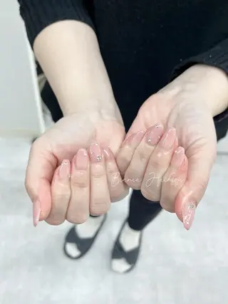ネイル Bianca🩶 SHIONOのネイルデザイン