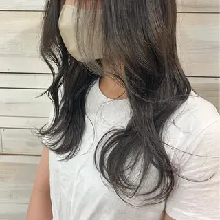 ロング カラー attrait平塚所属・カラーソムリエ🎨 seina🪐のヘアスタイル