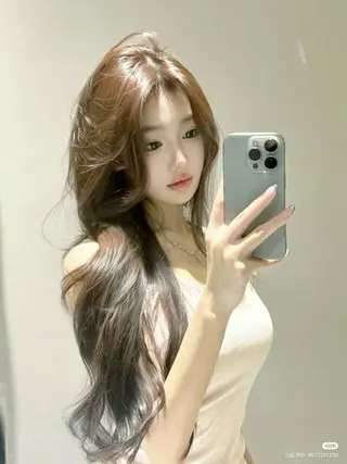 ロング カラー 韓国風暗髪ヘア🤍 🫧MIREIのヘアスタイル