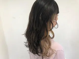 セミロング カラー マツエクモデル 安藤裕子の眉毛・アイブロウイメージ