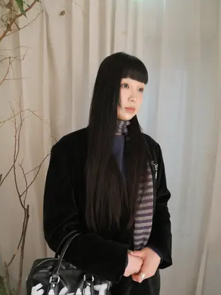 ロング カットモデル FILMSりくのヘアスタイル