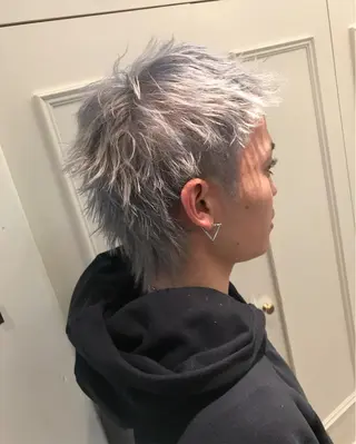 ショート カラー メンズ メンズパーマ特化🔥 ツイスパ/シャドウのヘアスタイル