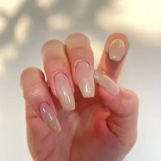 ネイル Ravlu所属・アラカキ アンジュのネイルデザイン