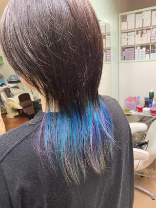 ミディアム カラー 石毛 ひかるのヘアスタイル
