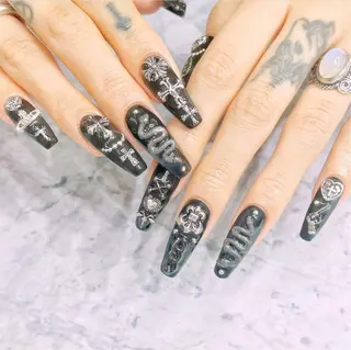 ネイル Lina nail所属・Lunaa 池袋のネイルデザイン