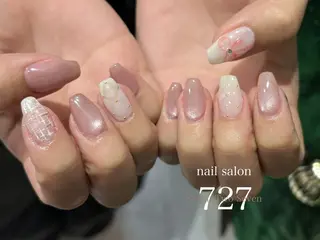 ネイル 727 nailのネイルデザイン