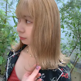 ミディアム 透明感/オリーブ/ グレージュ/YUKAのヘアスタイル