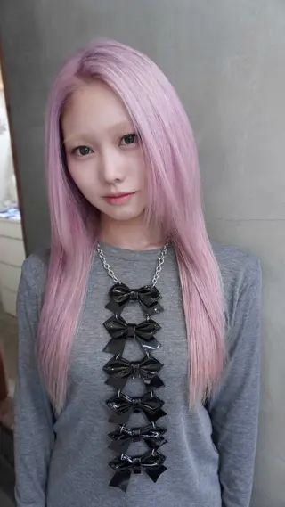 カラー hinata/ ハイトーンカラー🪽のヘアスタイル