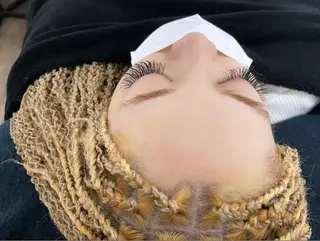 SESUNNY セサニー　SEIRAのマツエク・マツパデザイン