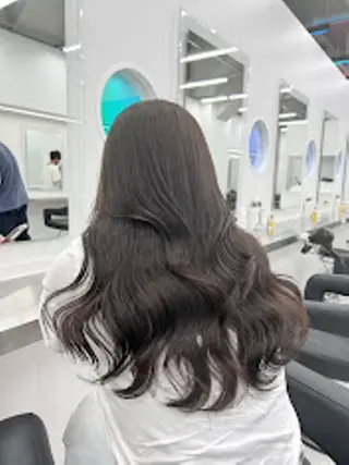 カラー 🪞SHE池袋 Official🪞のヘアスタイル