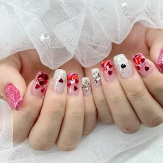 ネイル VIERU YURIのネイルデザイン