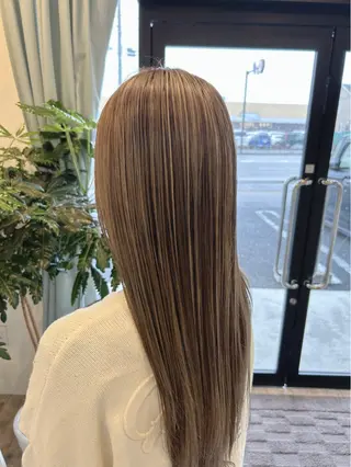 ロング カラー uLu【ウル】所属・🦖manami 🦖のヘアスタイル